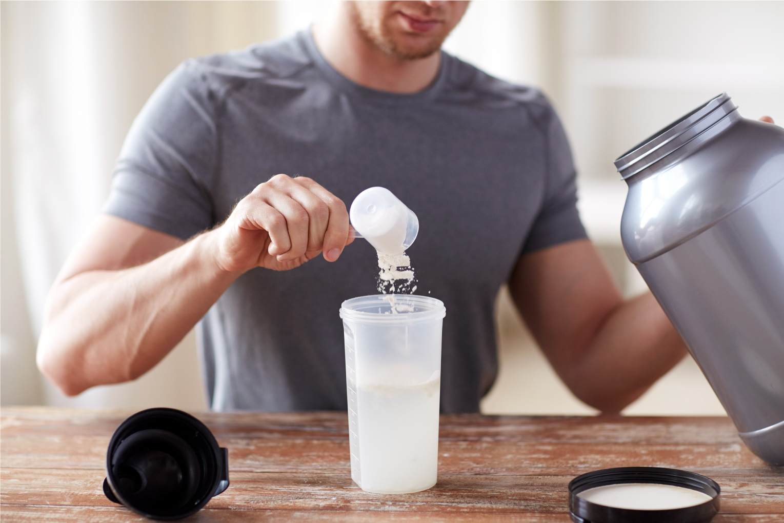 Proteine ​​del siero di latte: capire a cosa servono e come assumerle